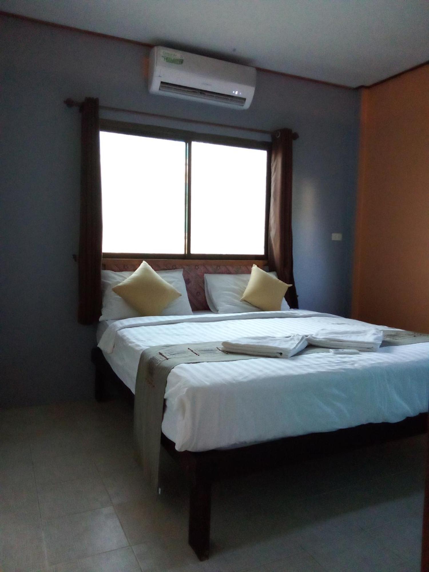 Nin Kantiang Bay Ko Lanta 外观 照片