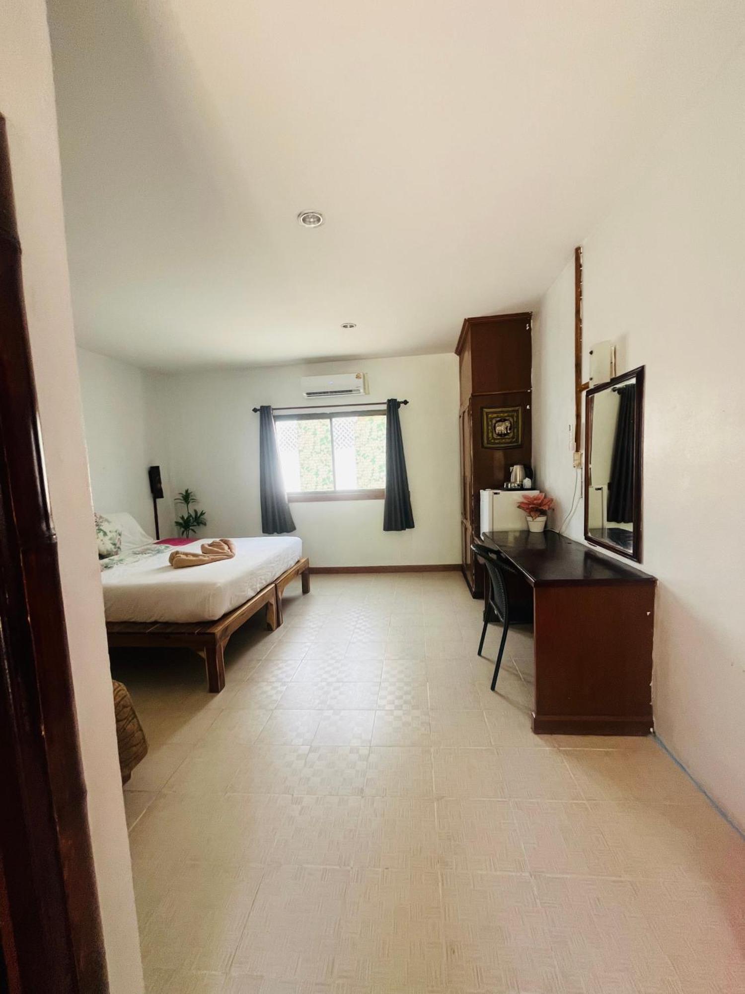 Nin Kantiang Bay Ko Lanta 外观 照片
